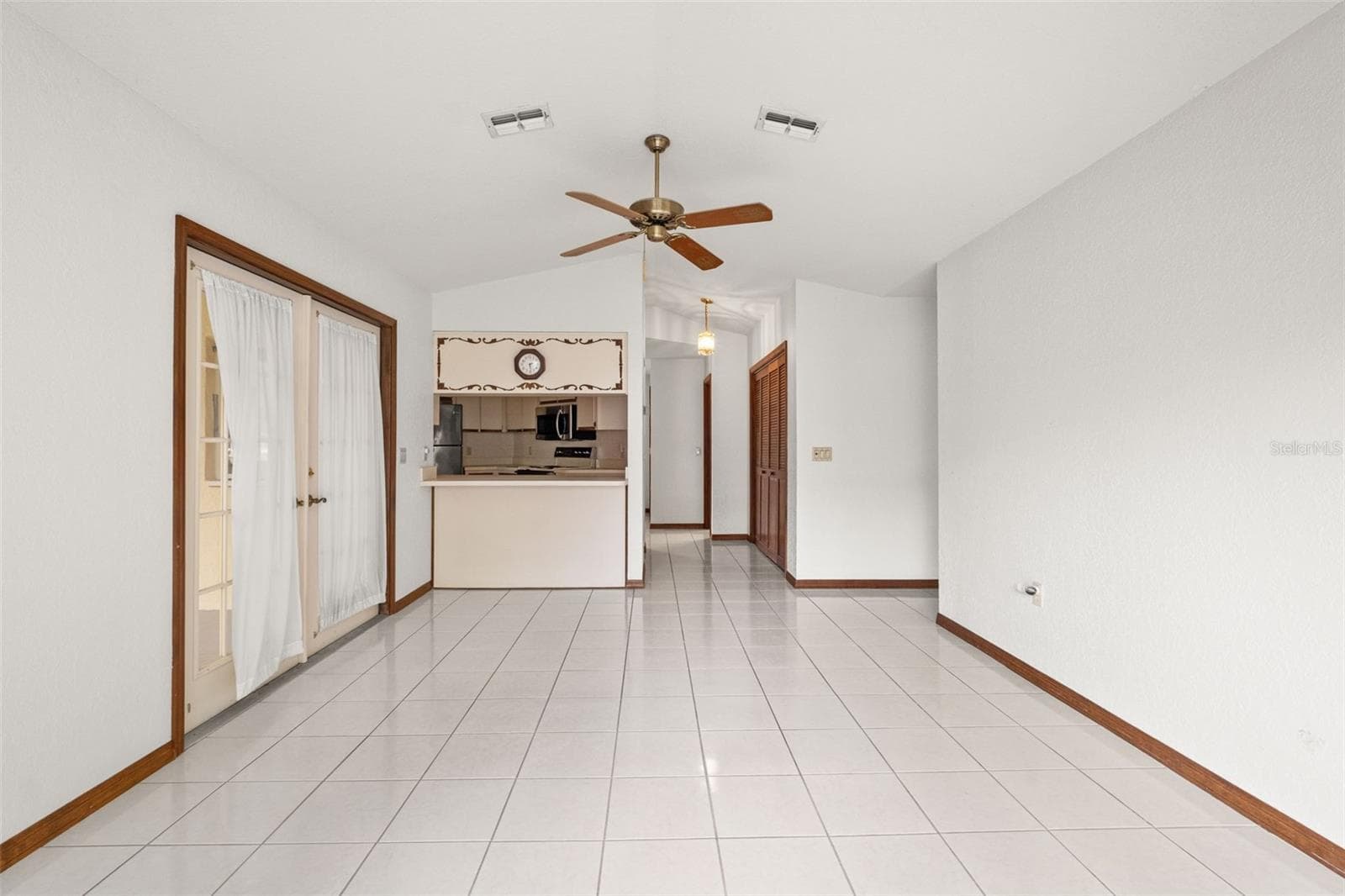 Single Family Residence at 4210 AUGUSTINE RD, SPRING HILL, photo 3 of 23