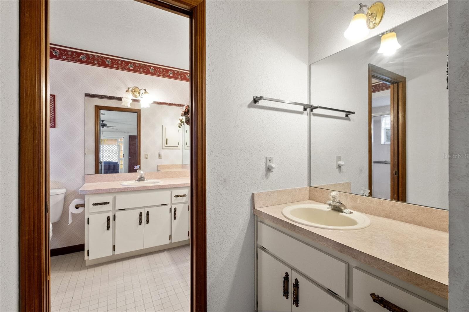 Single Family Residence at 4210 AUGUSTINE RD, SPRING HILL, photo 15 of 23