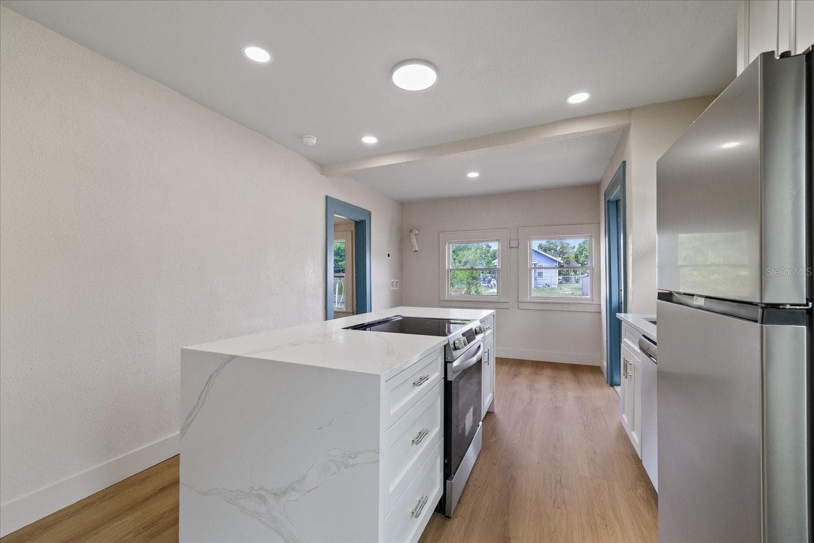 Single Family Residence at 3501 17TH AVE S, ST PETERSBURG, photo 10 of 26
