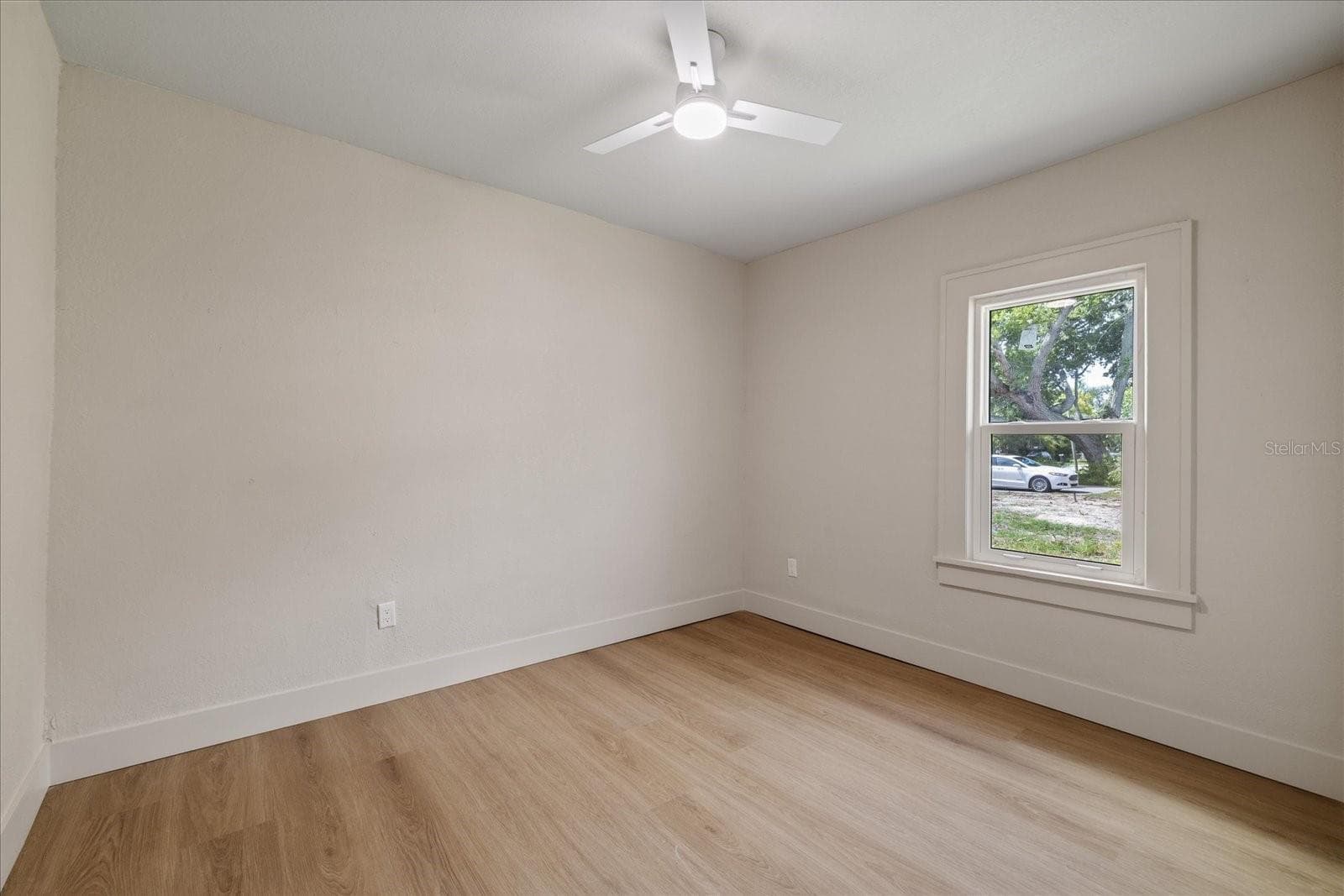 Single Family Residence at 3501 17TH AVE S, ST PETERSBURG, photo 16 of 26