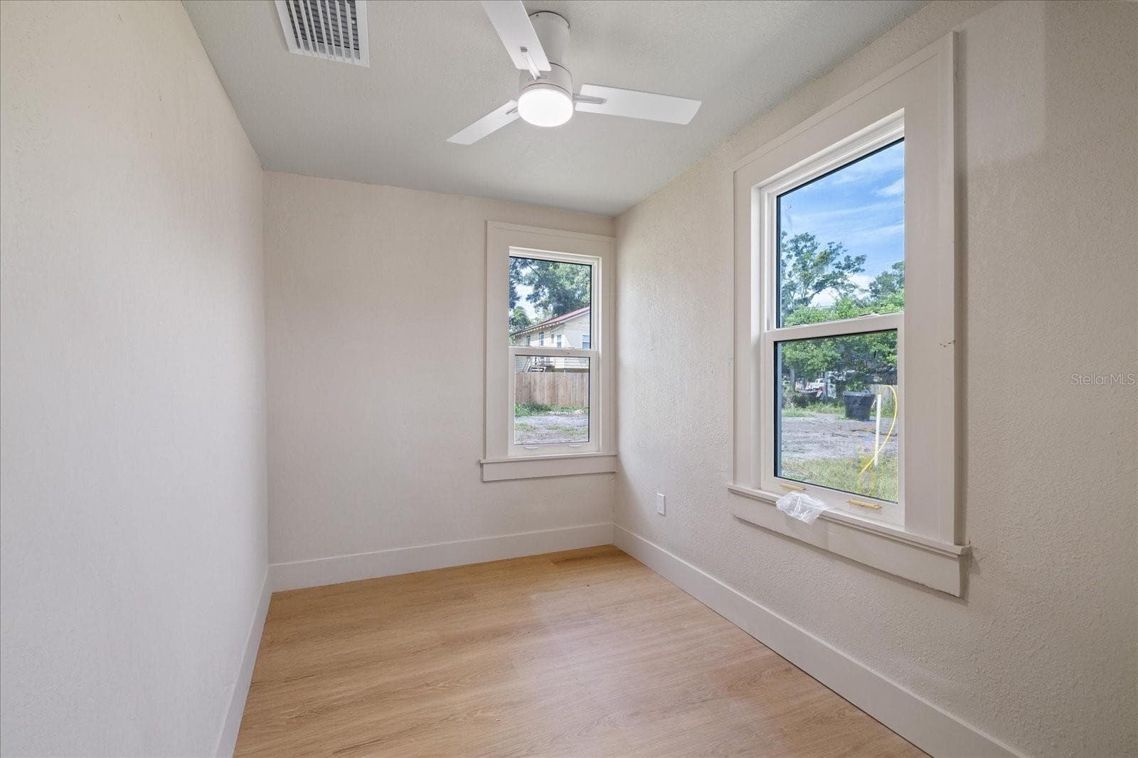 Single Family Residence at 3501 17TH AVE S, ST PETERSBURG, photo 20 of 26