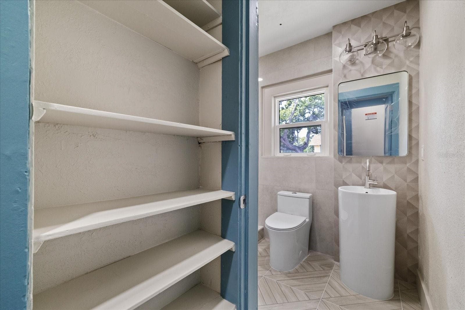 Single Family Residence at 3501 17TH AVE S, ST PETERSBURG, photo 21 of 26