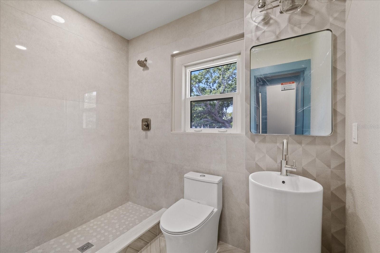 Single Family Residence at 3501 17TH AVE S, ST PETERSBURG, photo 22 of 26