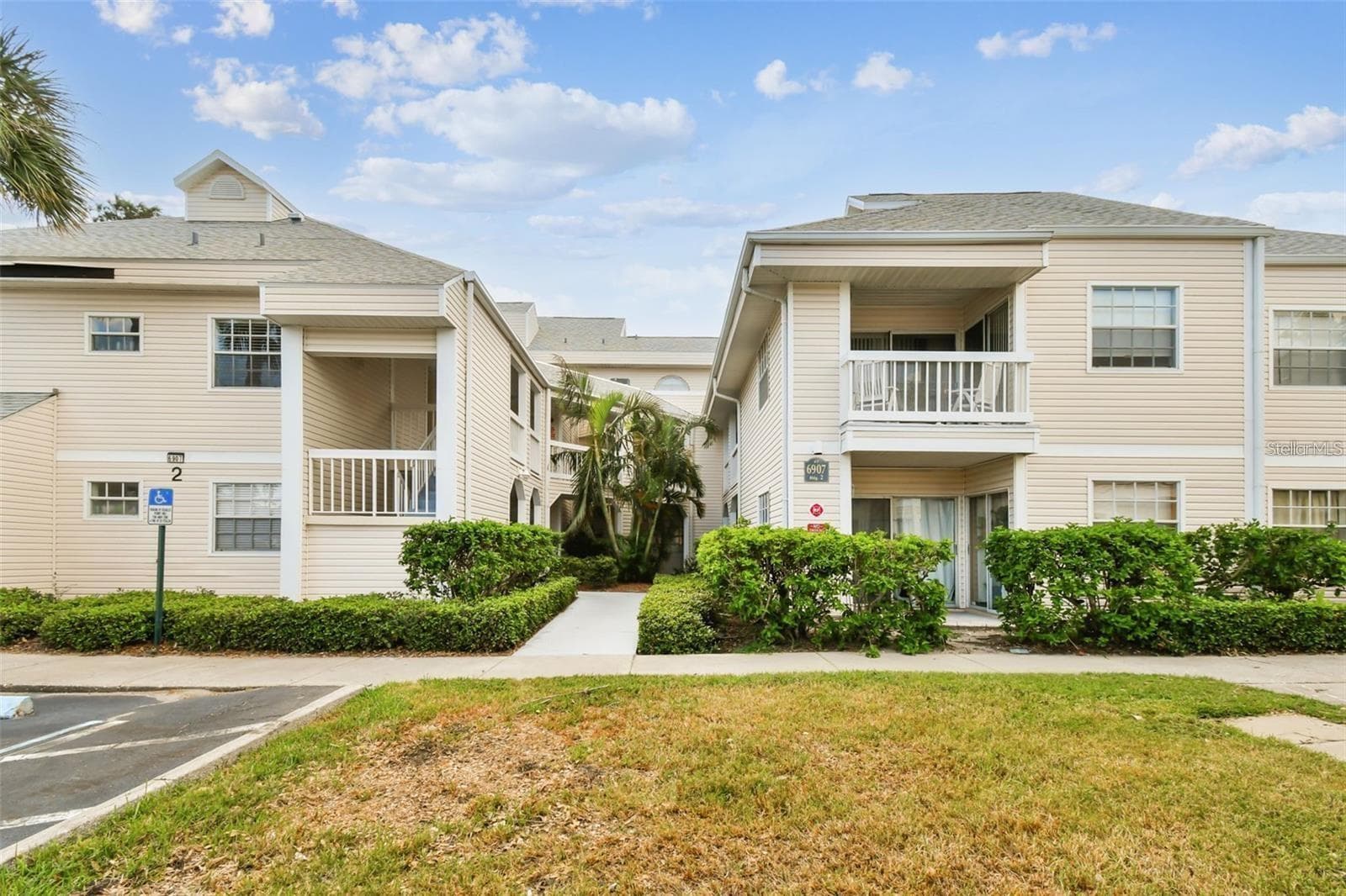 6907 STONES THROW CIR N #2203