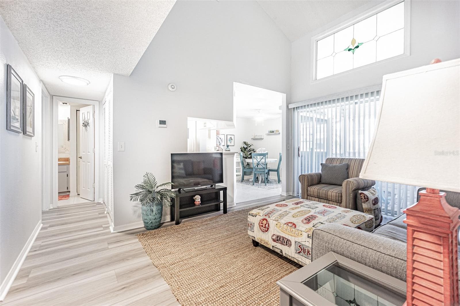 Condominium at 6907 STONES THROW CIR N #2203, ST PETERSBURG, photo 4 of 35