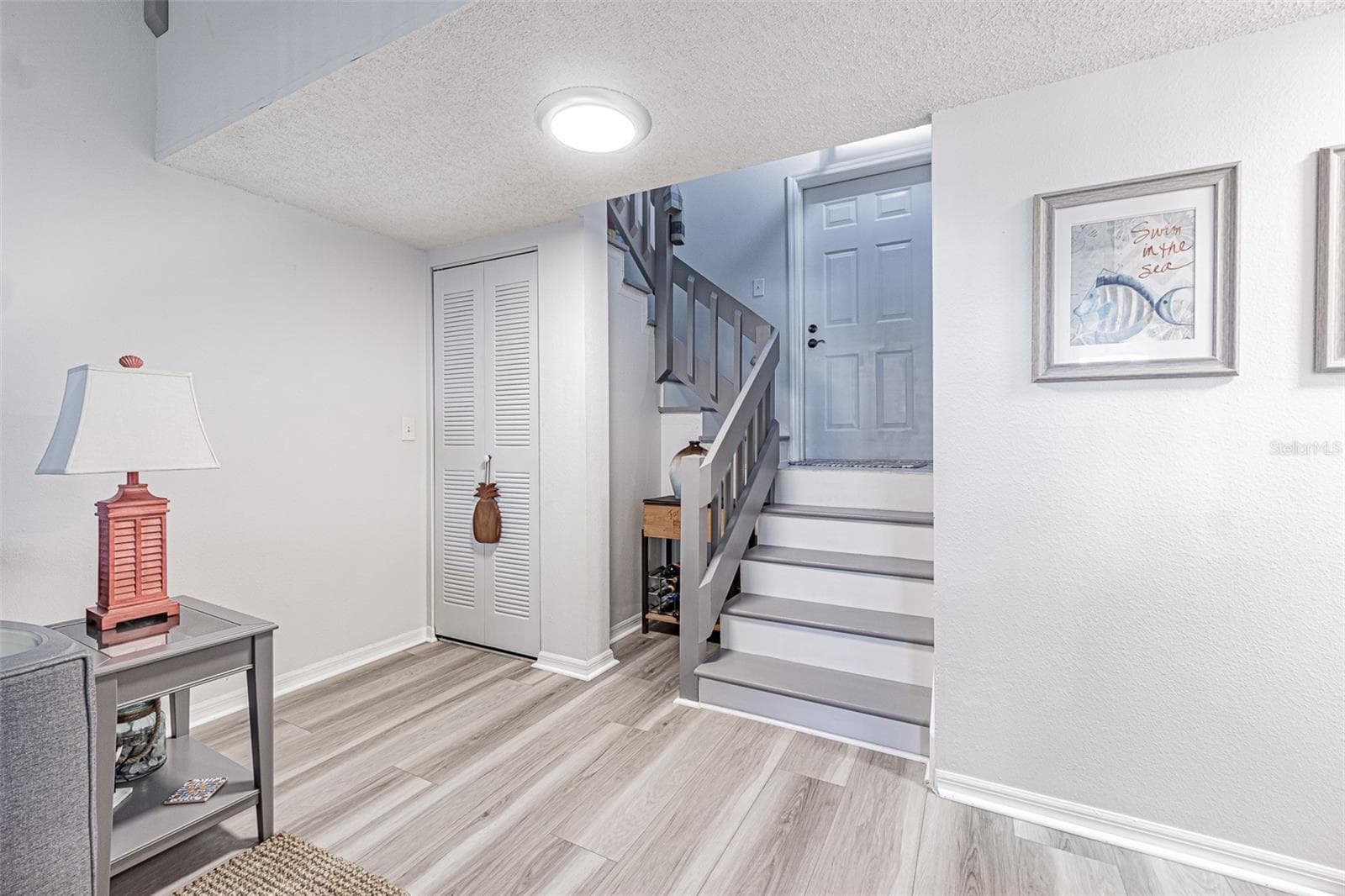 Condominium at 6907 STONES THROW CIR N #2203, ST PETERSBURG, photo 7 of 35