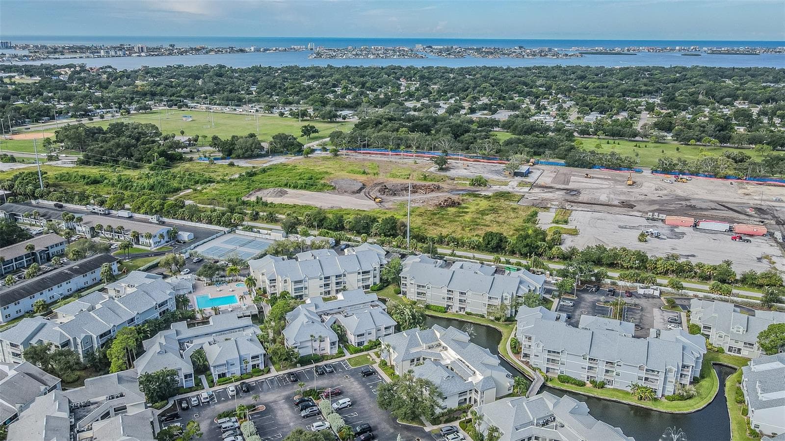 Condominium at 6907 STONES THROW CIR N #2203, ST PETERSBURG, photo 34 of 35