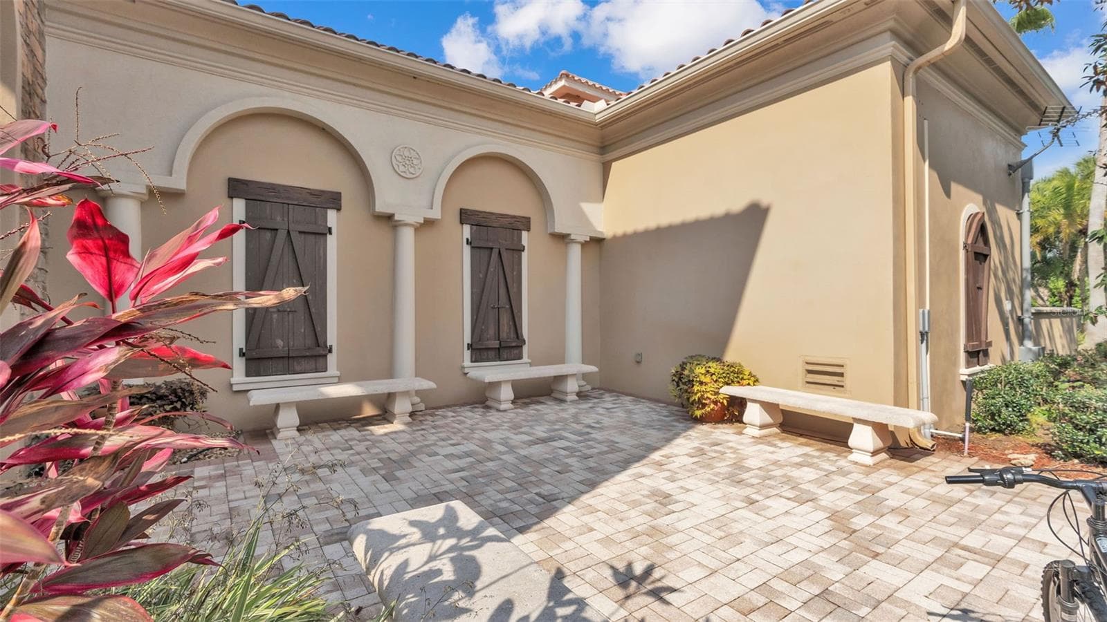Single Family Residence at 3950 SUNSET LAKE DR, LAKELAND, photo 67 of 88