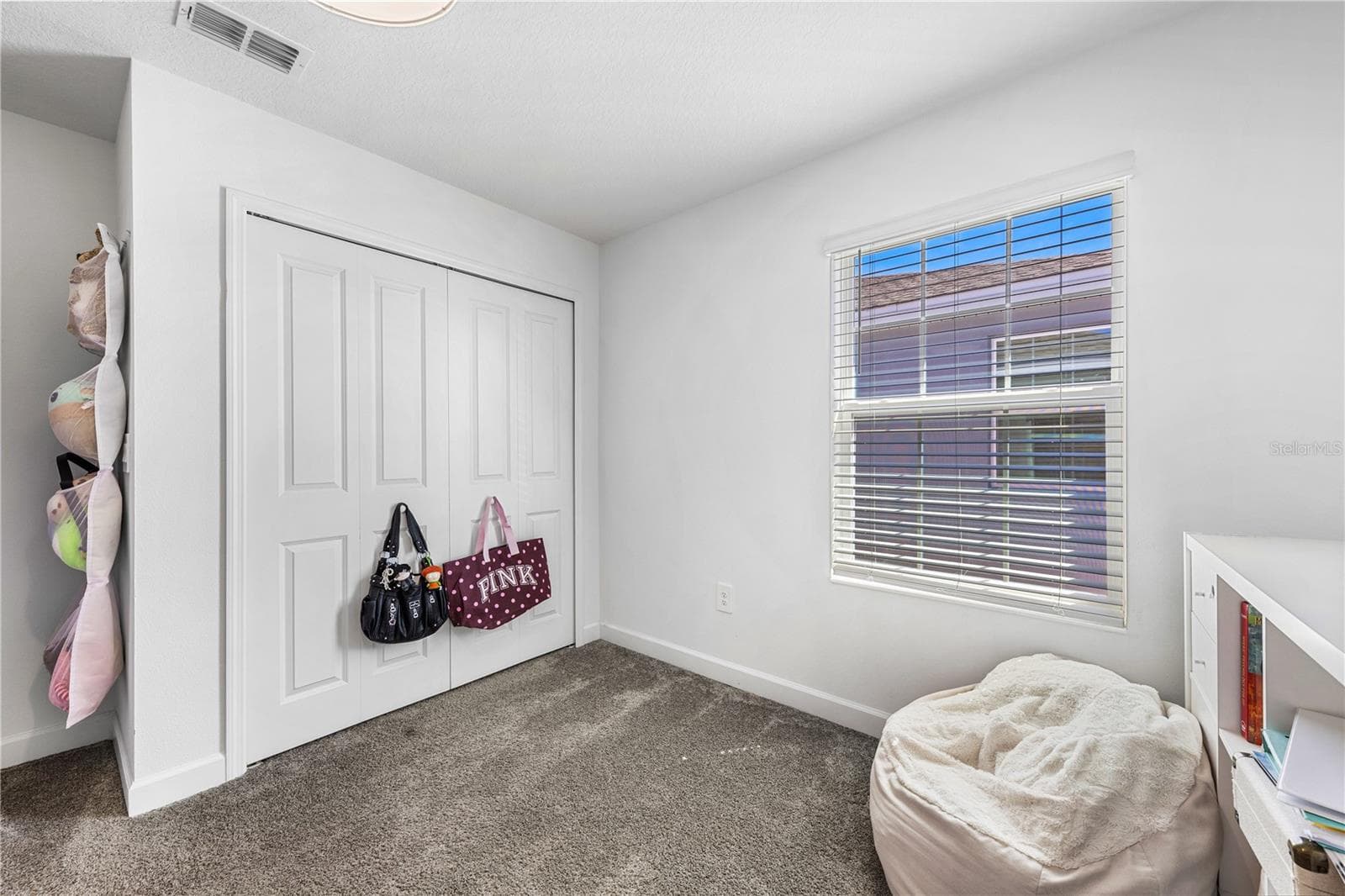 Townhouse at 11730 BOLDFACE DR, ORLANDO, photo 17 of 33