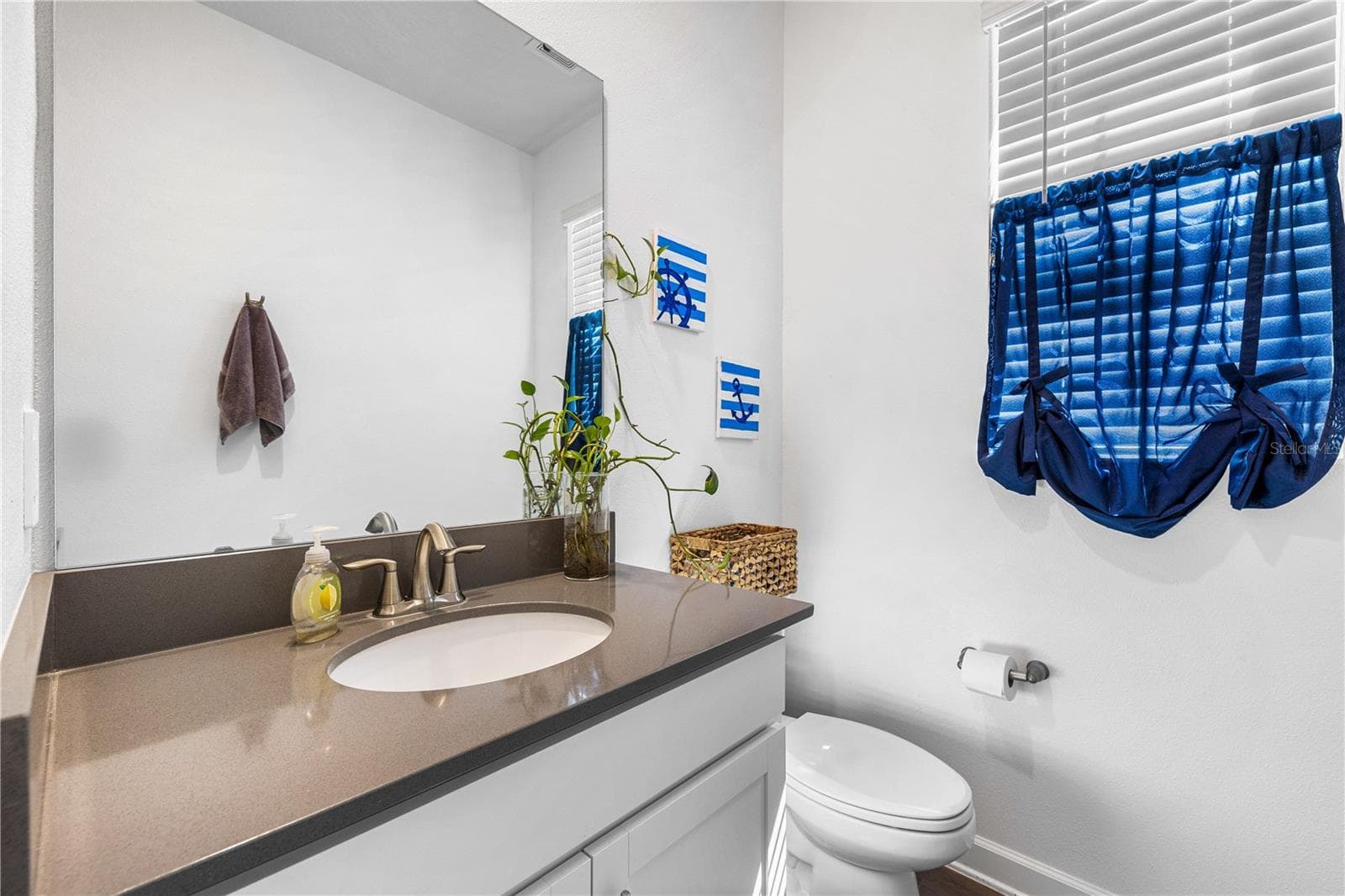 Townhouse at 11730 BOLDFACE DR, ORLANDO, photo 18 of 33