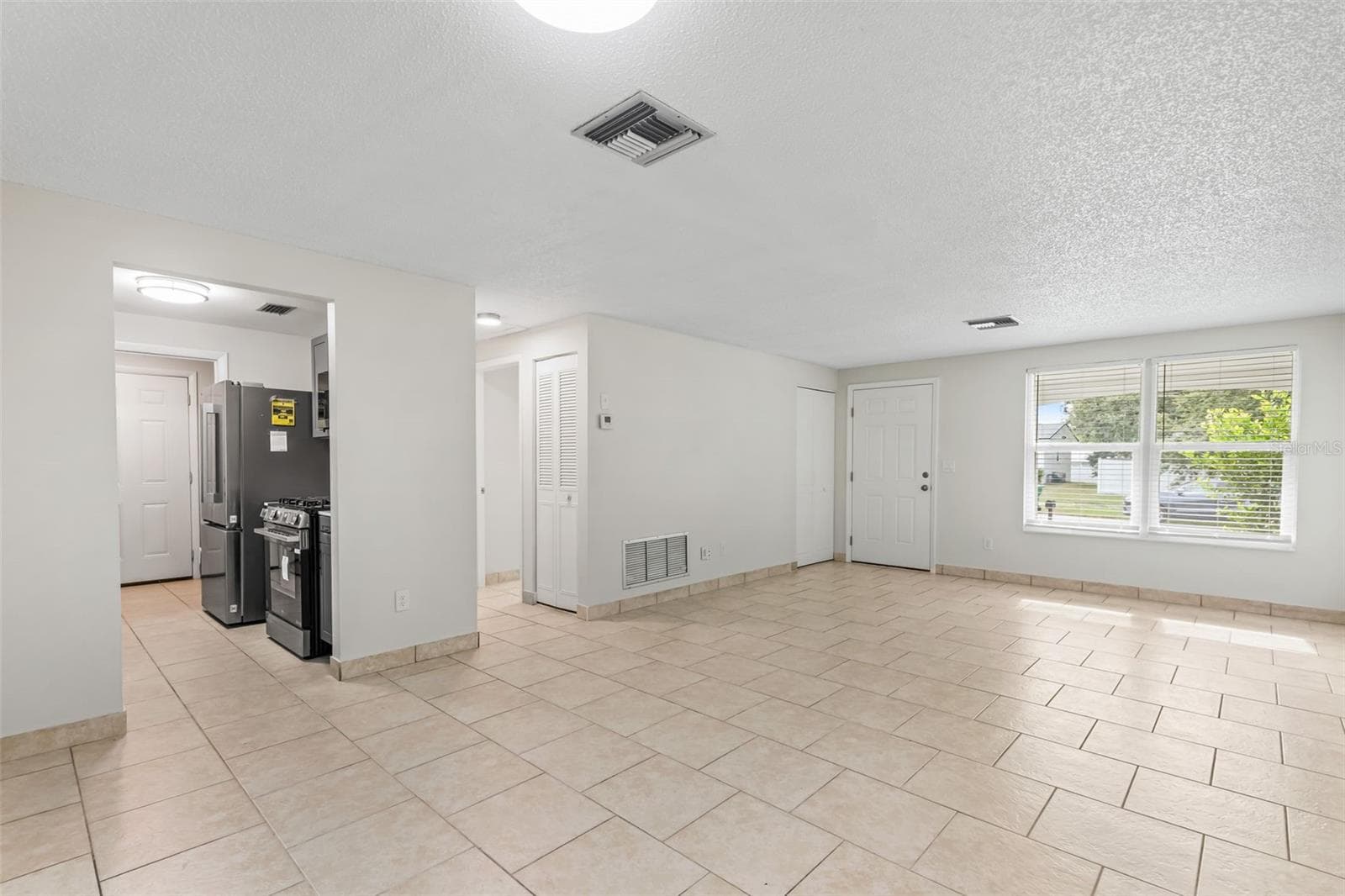 Single Family Residence at 2550 LAWLER LN, DELTONA, photo 10 of 38
