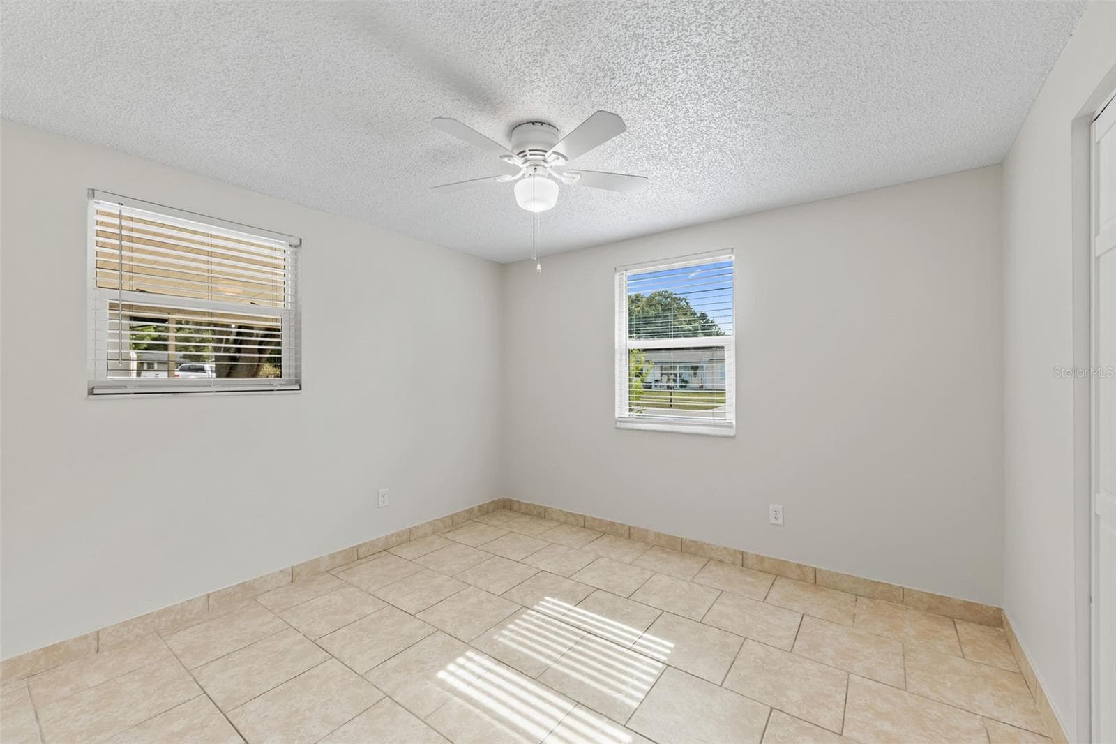 Single Family Residence at 2550 LAWLER LN, DELTONA, photo 19 of 38