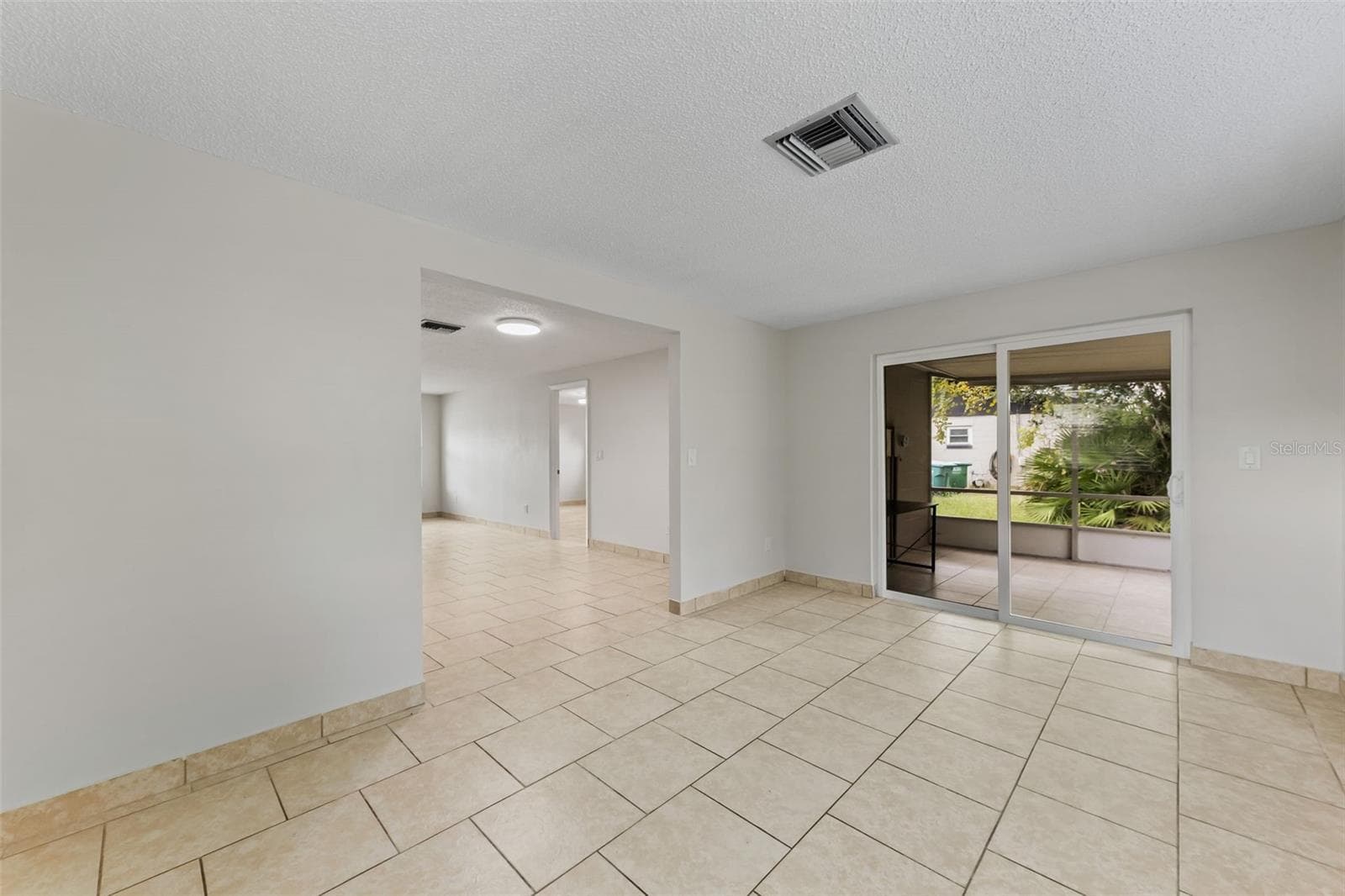 Single Family Residence at 2550 LAWLER LN, DELTONA, photo 23 of 38