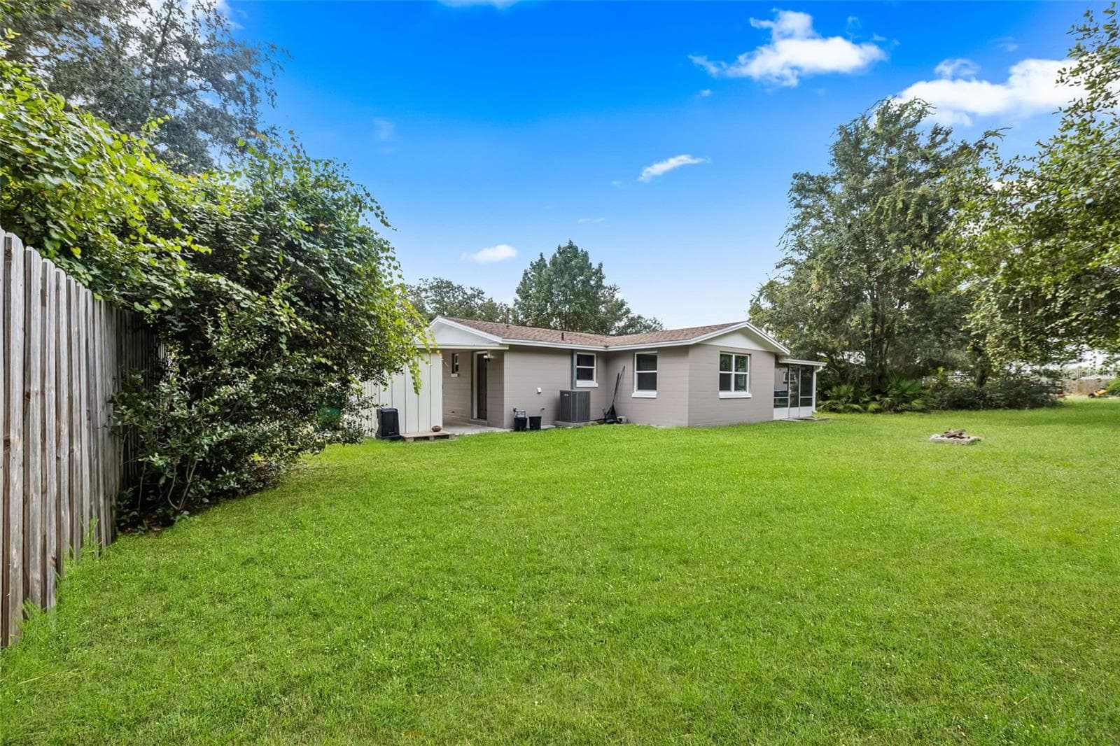 Single Family Residence at 2550 LAWLER LN, DELTONA, photo 34 of 38