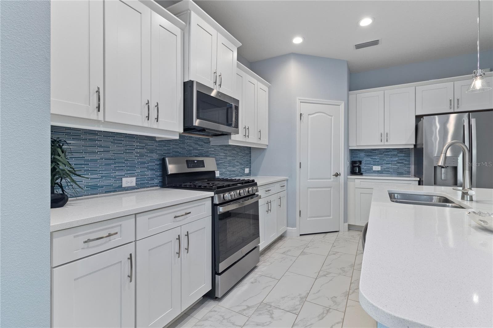 Villa at 12814 SEASONG TER, BRADENTON, photo 14 of 44