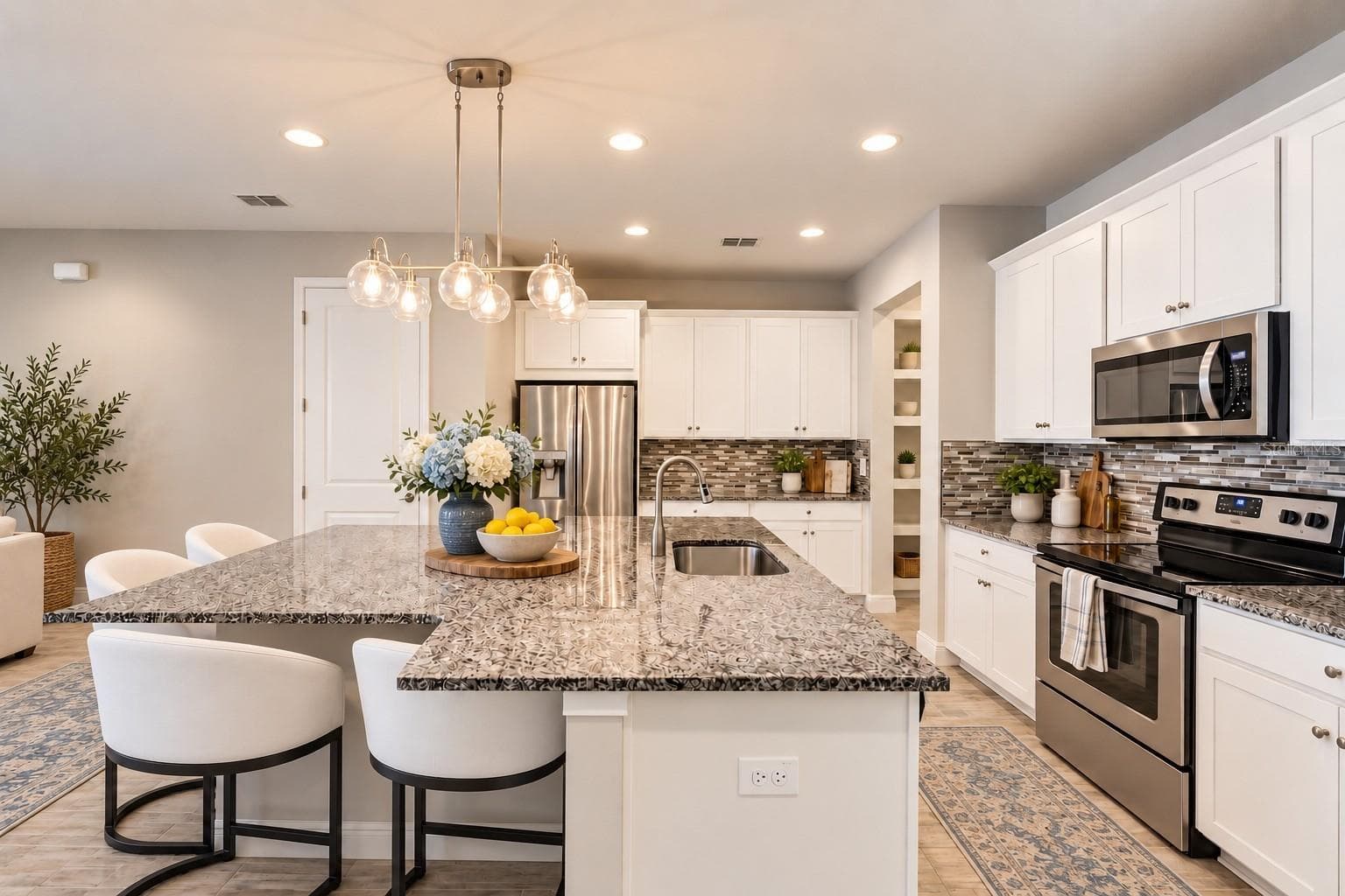 Kitchen - 5527 CUMBERLAND STAR CT, LUTZ