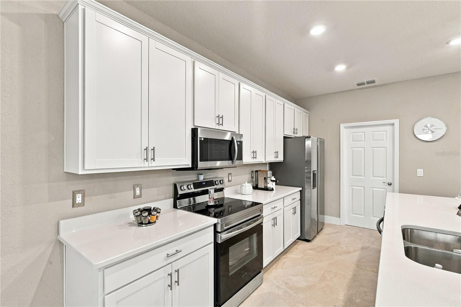 Single Family Residence at 2231 ORCHID DR, DAVENPORT, photo 23 of 56