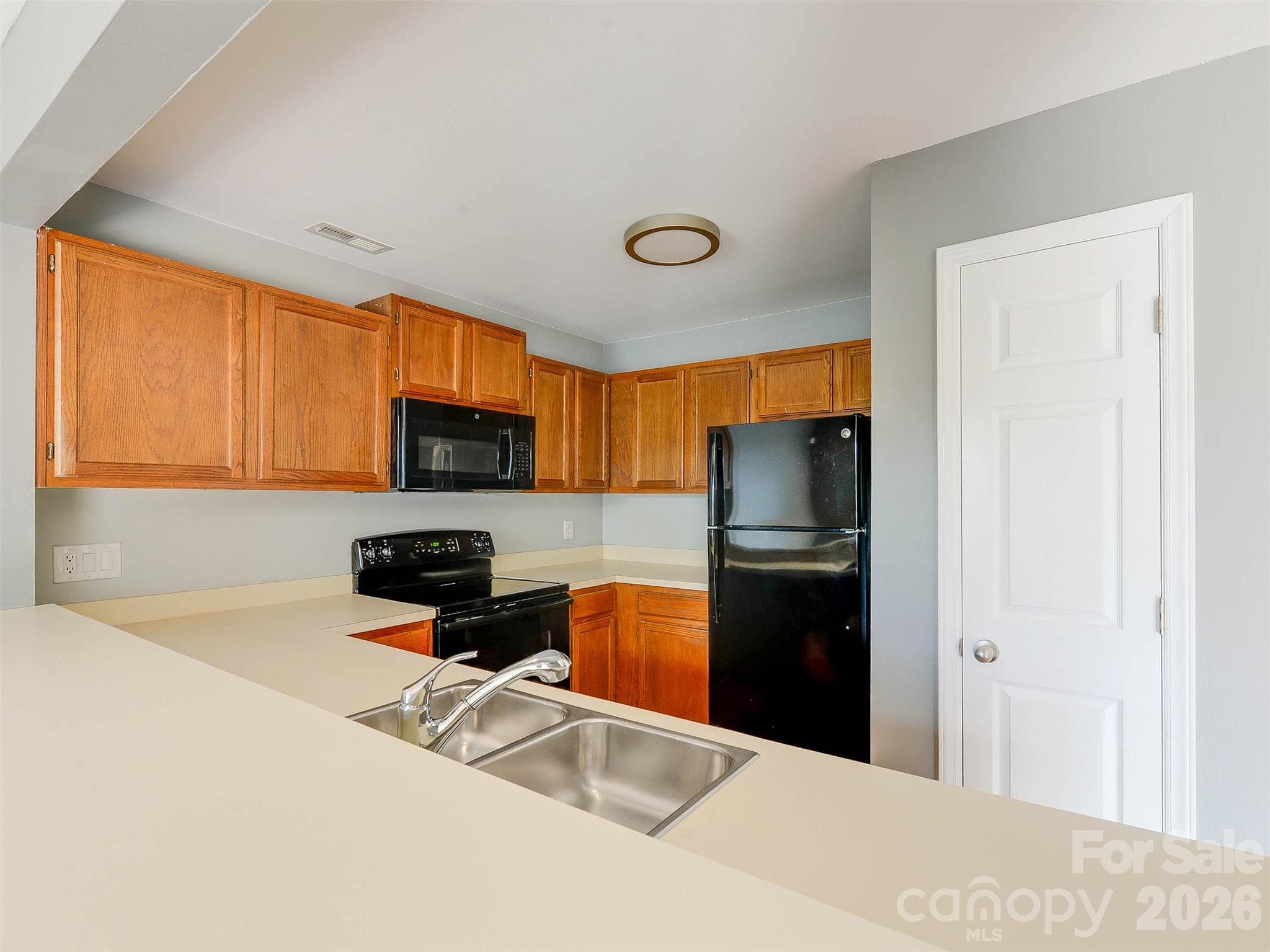 Kitchen and pantry - 766 Marsh Road, Charlotte