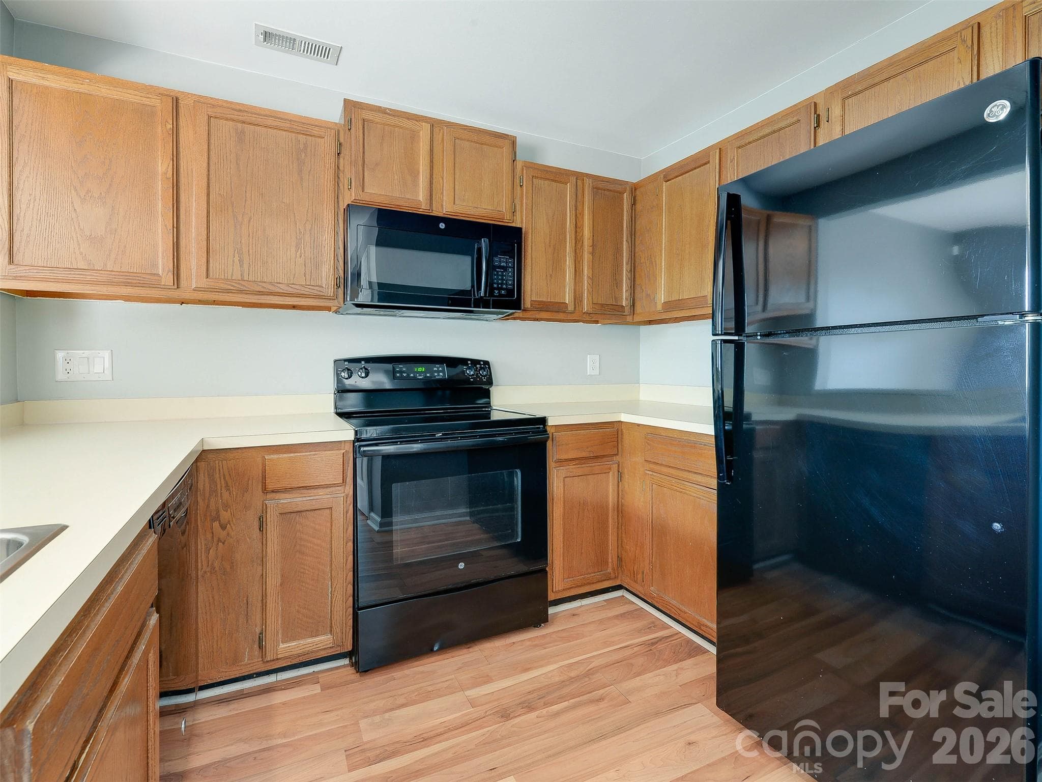 Appliances Convey With Porperty - 766 Marsh Road, Charlotte