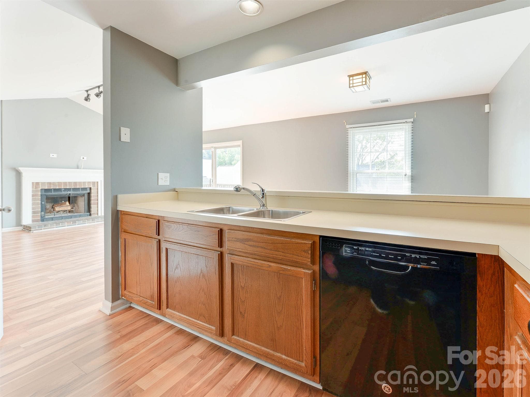 Condominium at 766 Marsh Road, Charlotte, photo 16 of 34
