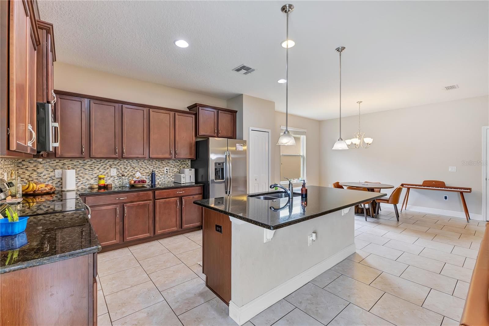 Single Family Residence at 1497 SOFTSHELL ST, ST CLOUD, photo 6 of 33