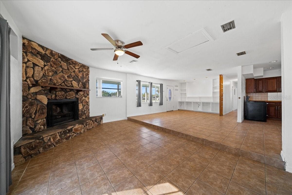 Living Room - 8481 SE 120TH PL, BELLEVIEW