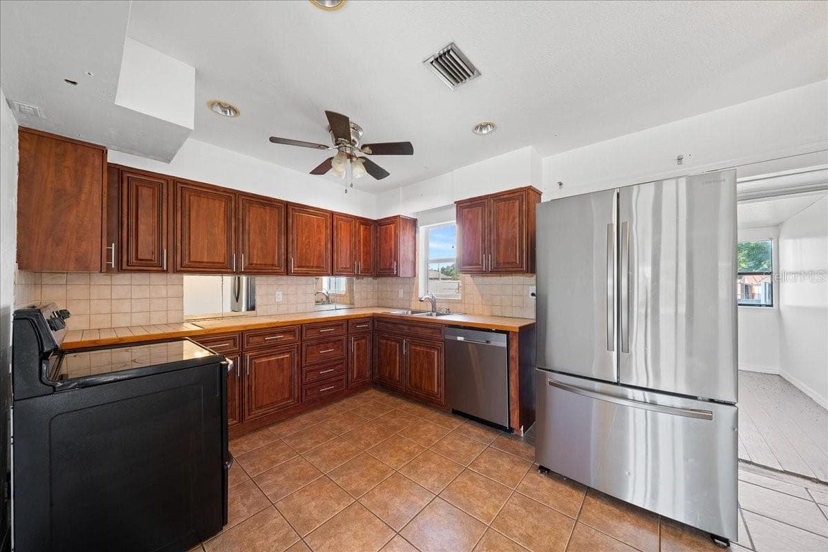 Kitchen - 8481 SE 120TH PL, BELLEVIEW