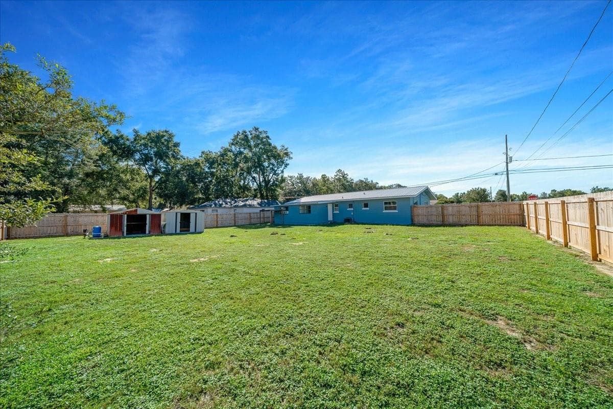 Backyard - 8481 SE 120TH PL, BELLEVIEW