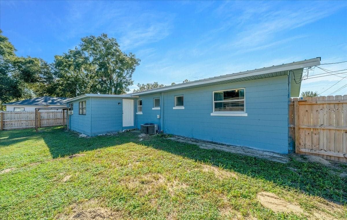 Backyard - 8481 SE 120TH PL, BELLEVIEW