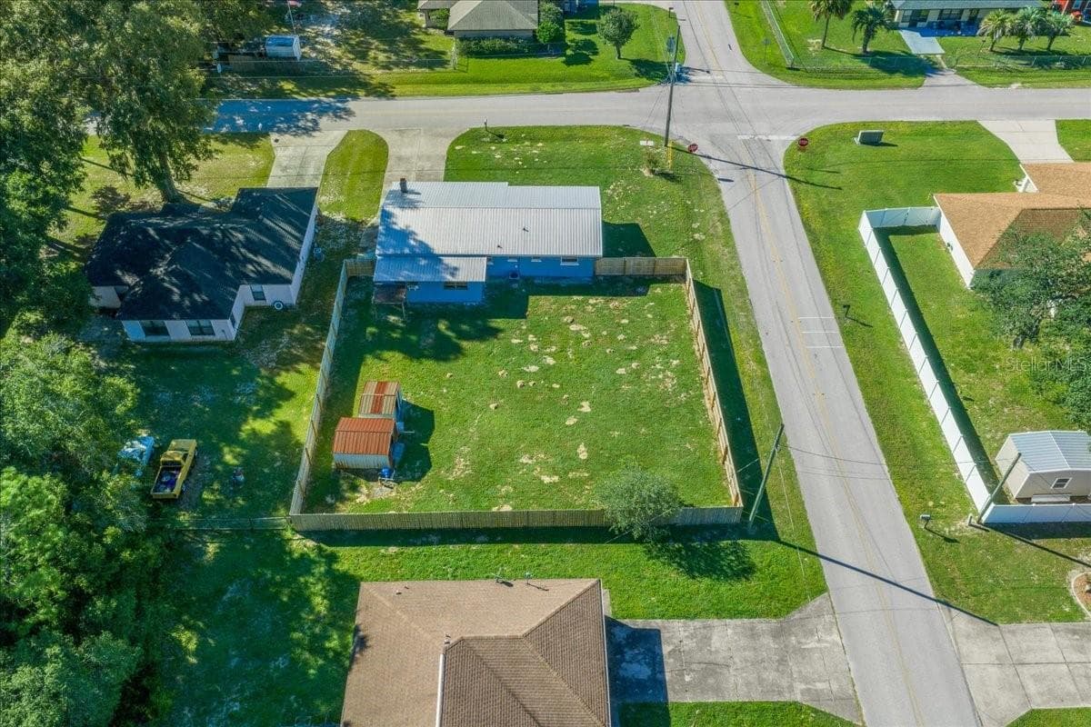 Corner Lot! - 8481 SE 120TH PL, BELLEVIEW