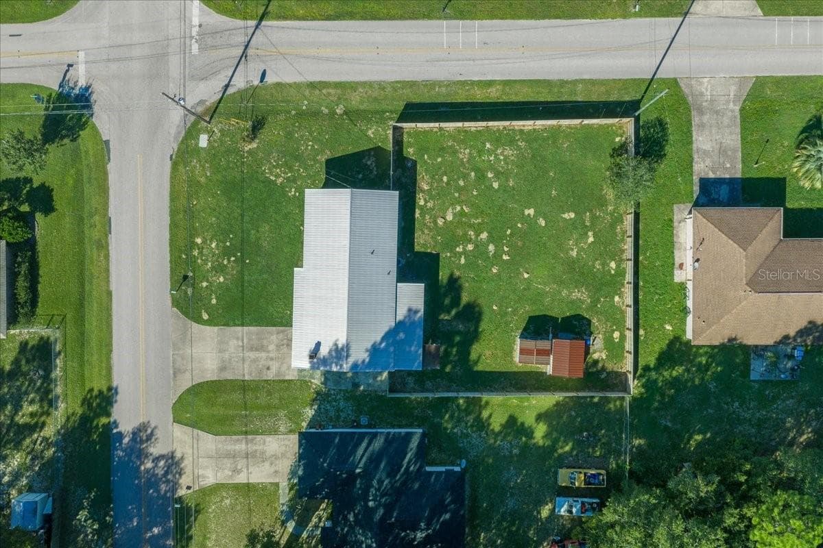 Corner Lot! - 8481 SE 120TH PL, BELLEVIEW