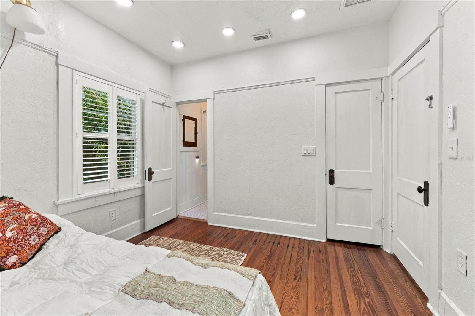 Single Family Residence at 2121 DARTMOUTH AVE N, ST PETERSBURG, photo 26 of 64