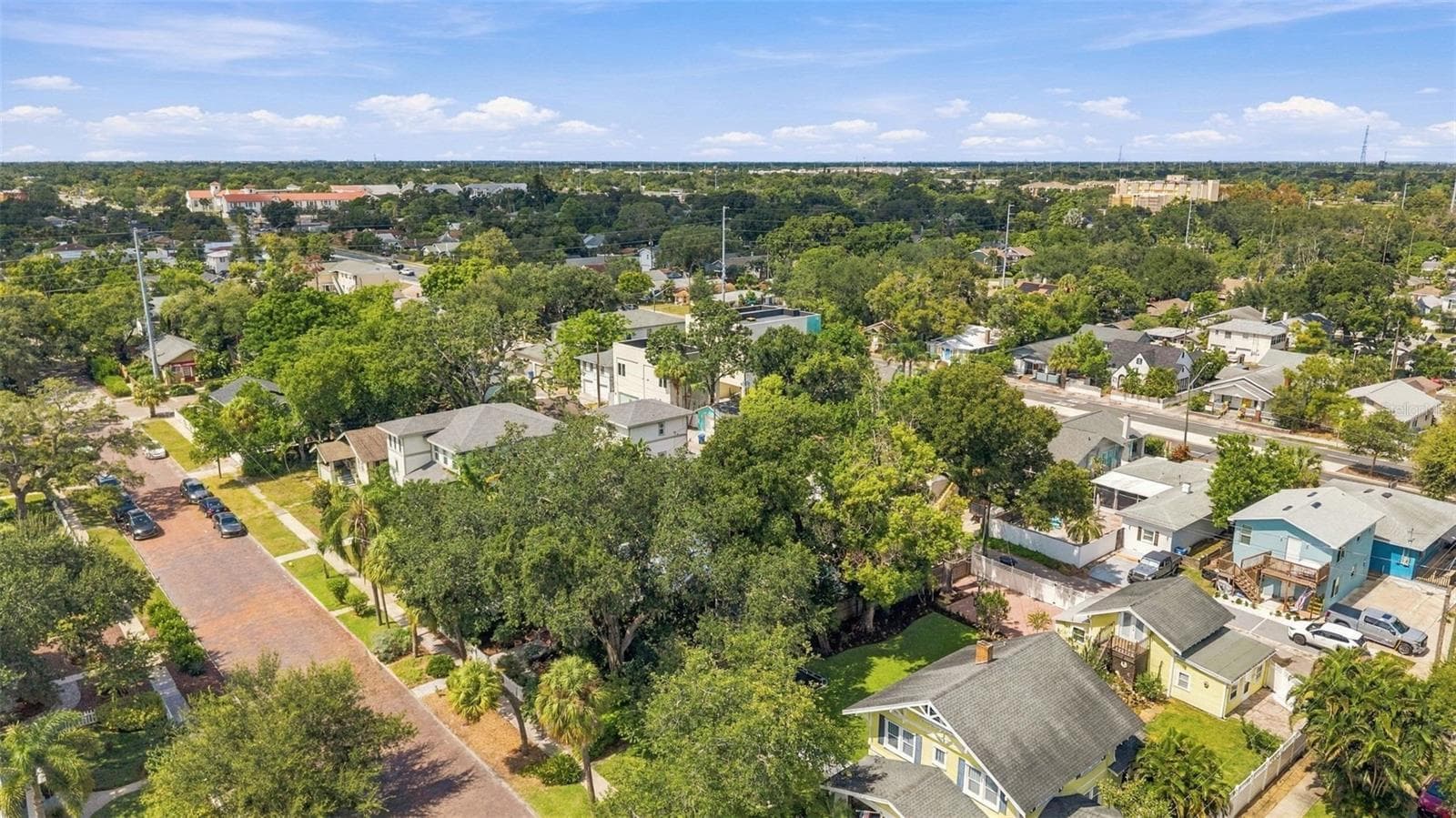 Single Family Residence at 2121 DARTMOUTH AVE N, ST PETERSBURG, photo 62 of 64