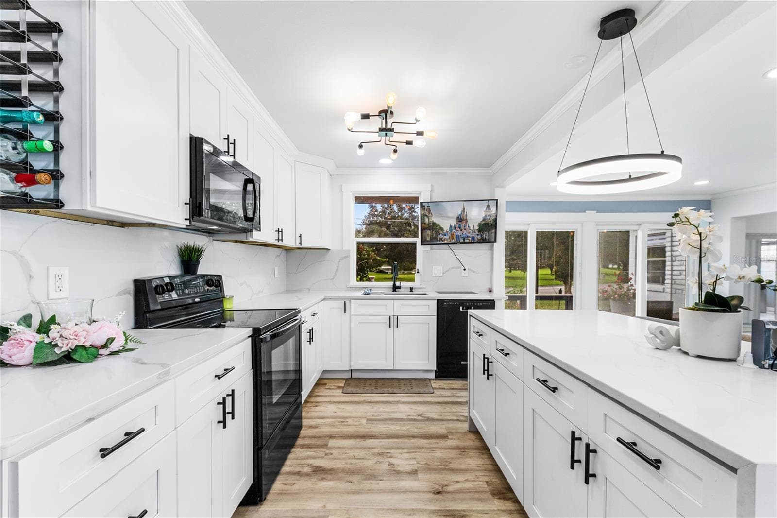 Single Family Residence at 3221 UNDERHILL CT, ORLANDO, photo 13 of 37