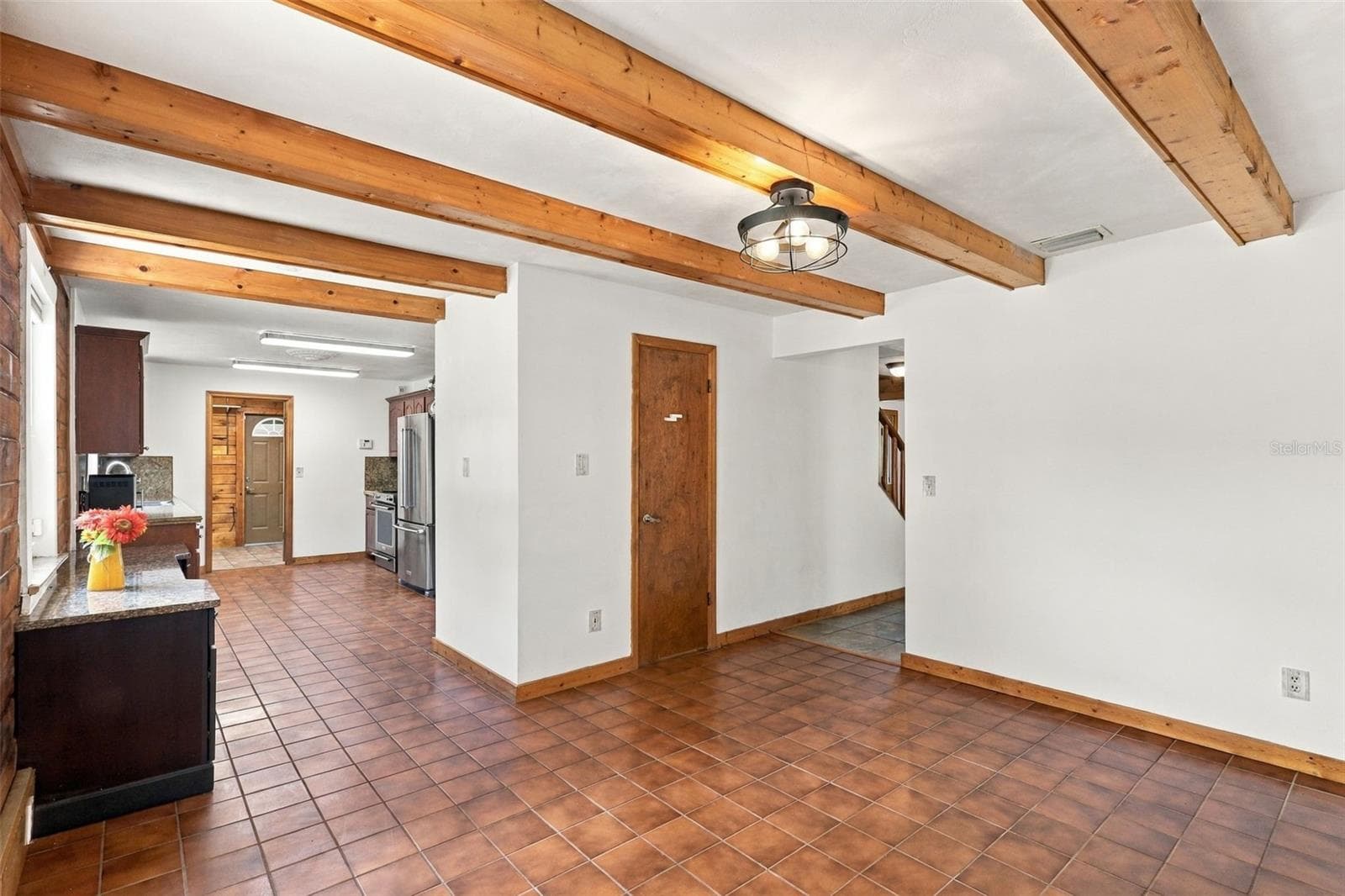 Single Family Residence at 340 KIWANIS CIR, CHULUOTA, photo 12 of 37