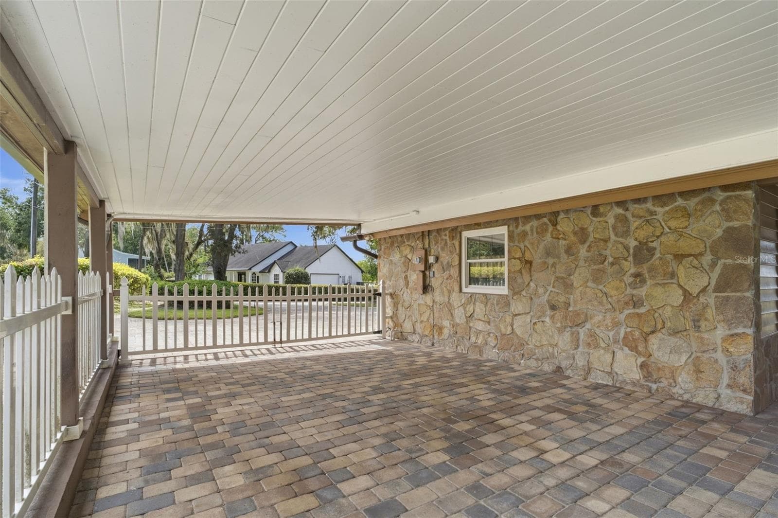 Single Family Residence at 340 KIWANIS CIR, CHULUOTA, photo 29 of 37