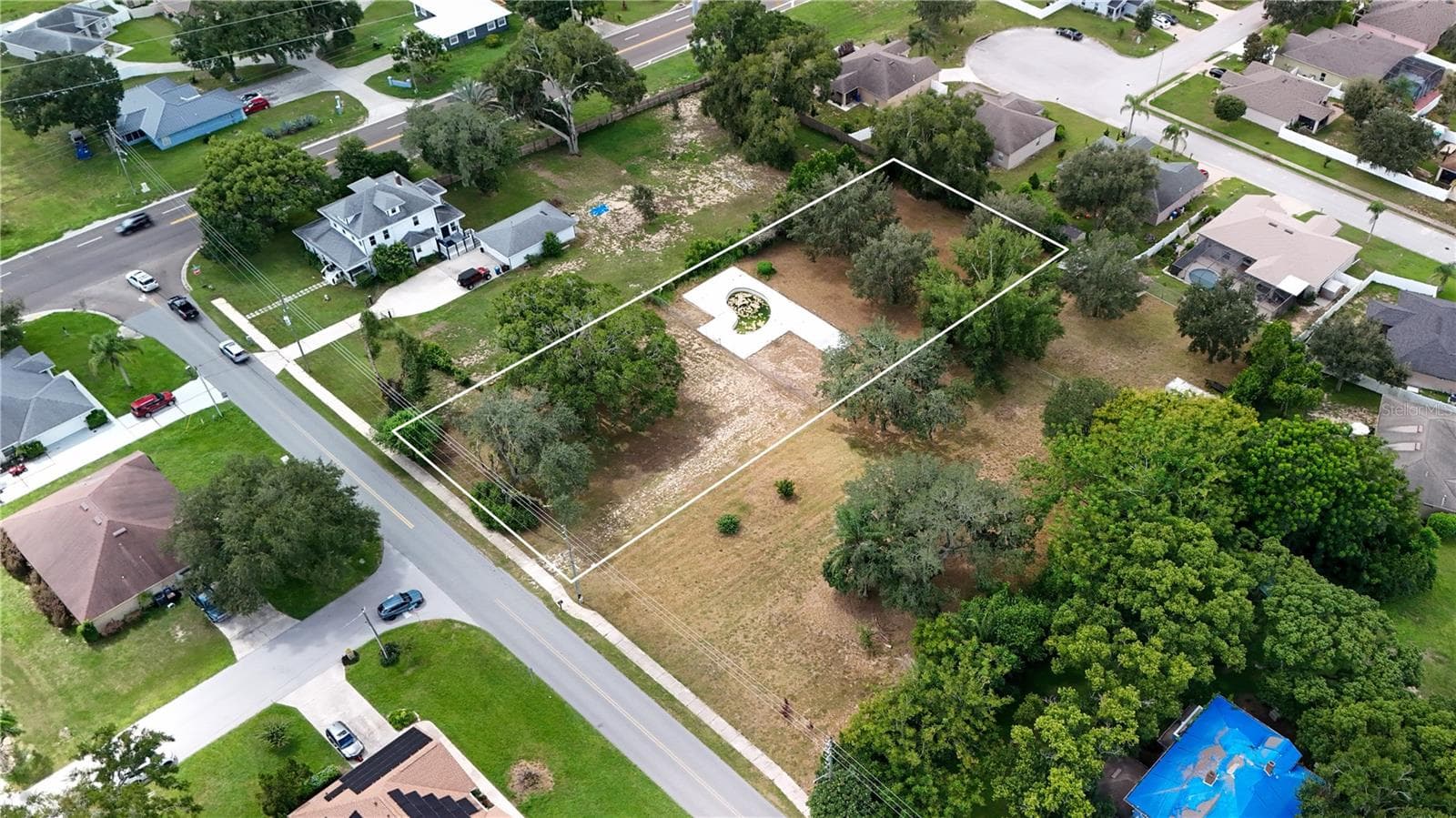 2104 PENINSULAR DR