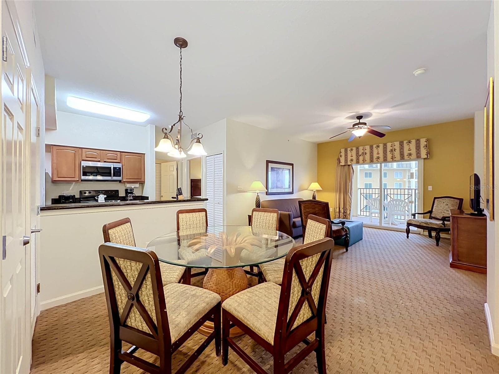 Condo - Hotel at 8101 RESORT VILLAGE DR #31204, ORLANDO, photo 6 of 71