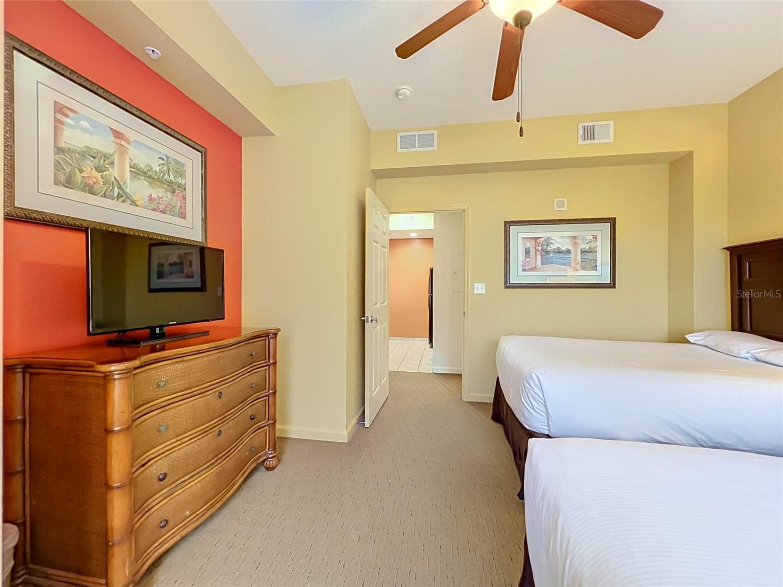 Condo - Hotel at 8101 RESORT VILLAGE DR #31204, ORLANDO, photo 24 of 71
