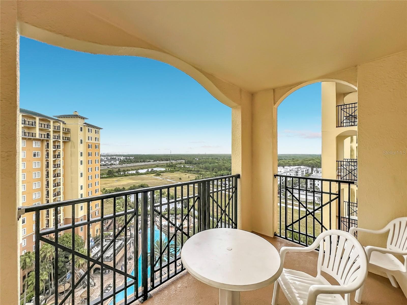 Condo - Hotel at 8101 RESORT VILLAGE DR #31204, ORLANDO, photo 44 of 71