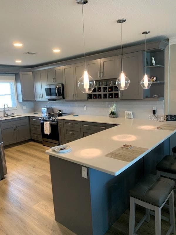 Condominium at 55 HARBOR VIEW LN #202, BELLEAIR BLUFFS, photo 2 of 15