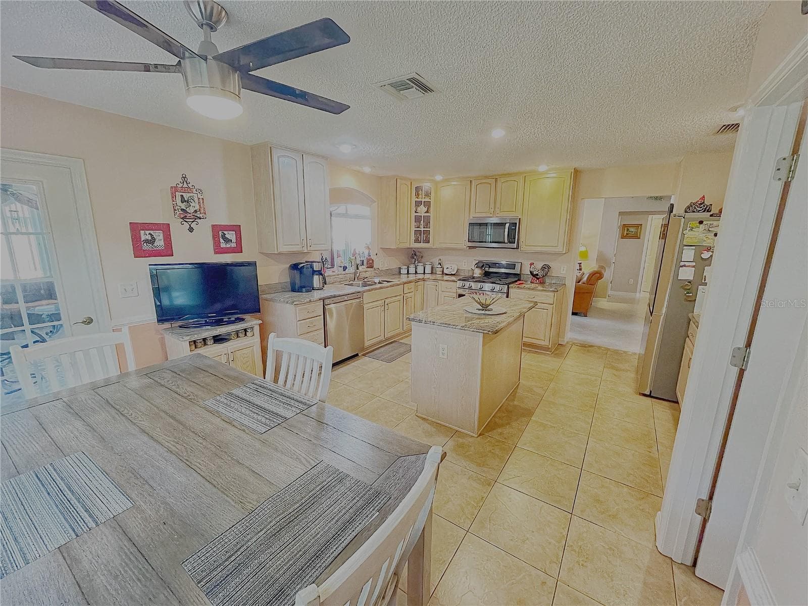 Single Family Residence at 3209 HAMPTON LN, THE VILLAGES, photo 33 of 59