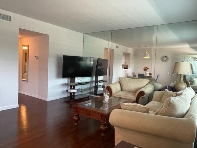 Condominium at 2042 AUSTRALIA WAY W #76, CLEARWATER, photo 4 of 41