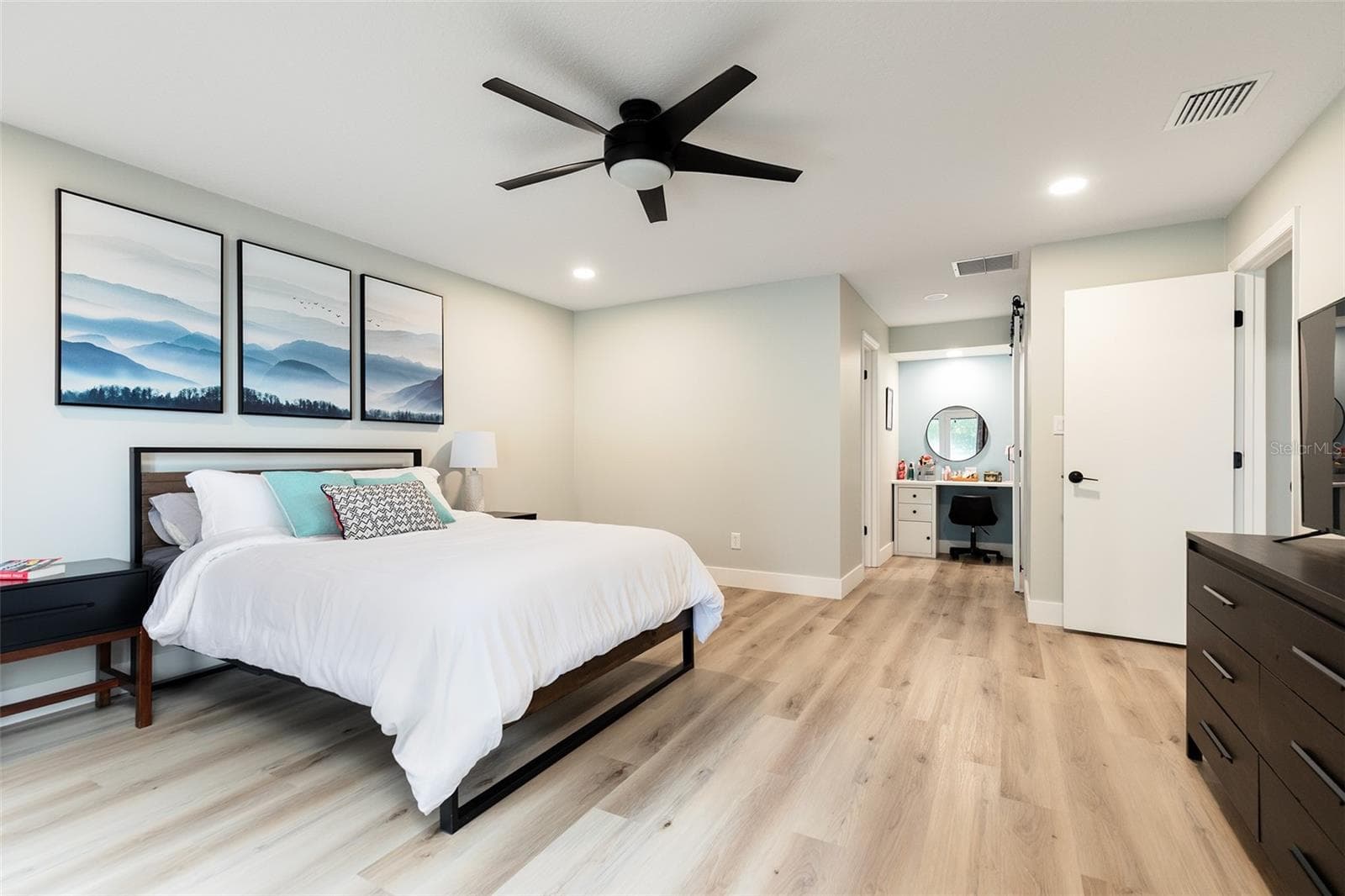 Single Family Residence at 1890 CROWLEY CIR E, LONGWOOD, photo 13 of 35