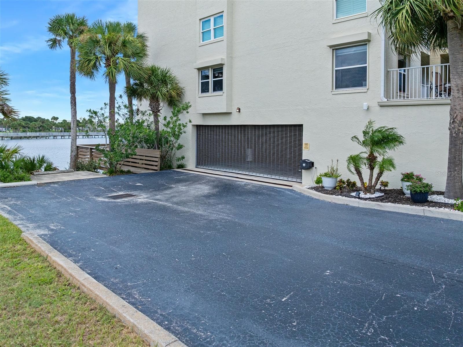 Condominium at 544 MARINA POINT DR #5440, DAYTONA BEACH, photo 5 of 45