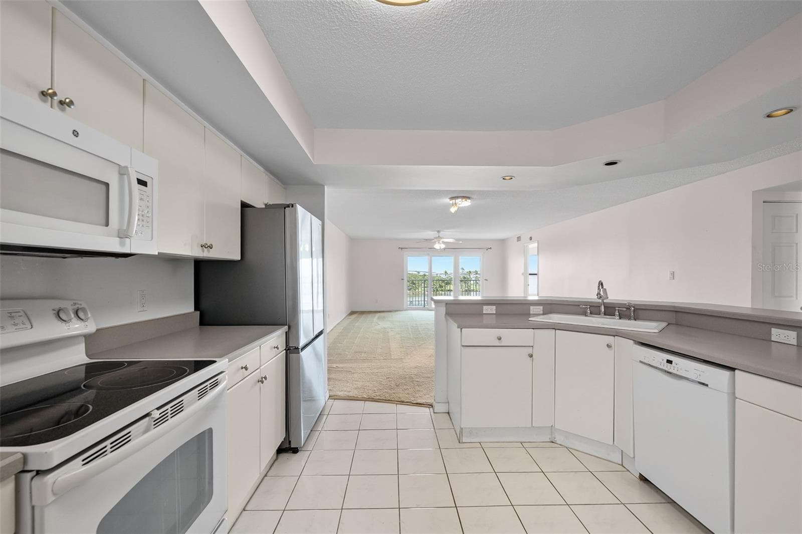 Condominium at 544 MARINA POINT DR #5440, DAYTONA BEACH, photo 16 of 45