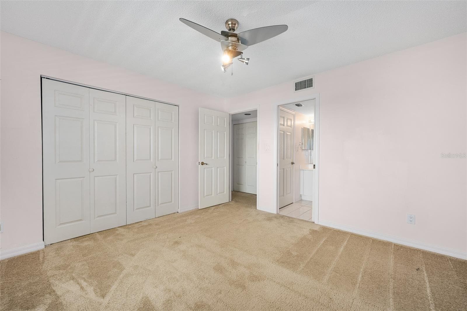 Condominium at 544 MARINA POINT DR #5440, DAYTONA BEACH, photo 25 of 45