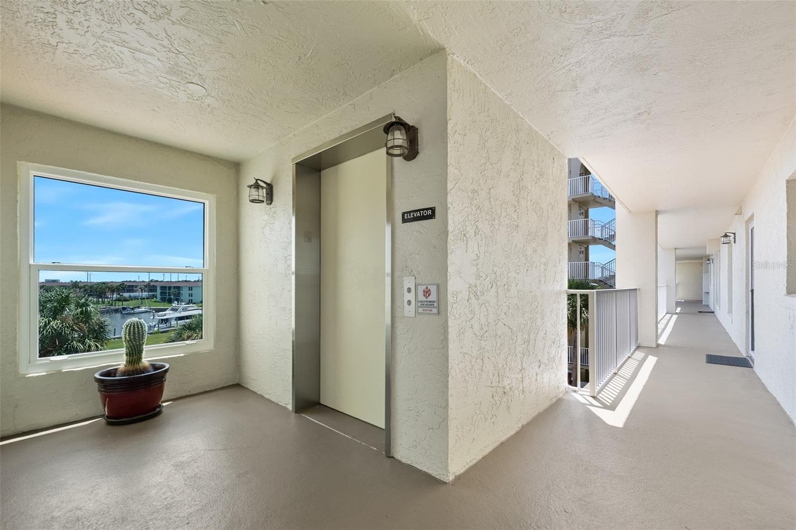 Condominium at 544 MARINA POINT DR #5440, DAYTONA BEACH, photo 34 of 45