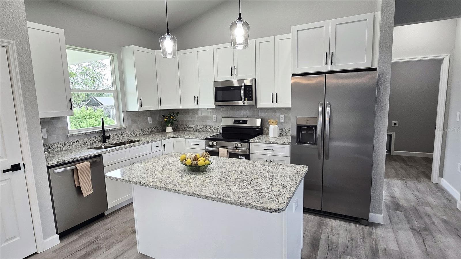 Single Family Residence at 4200 LEAF RD, SEBRING, photo 6 of 29