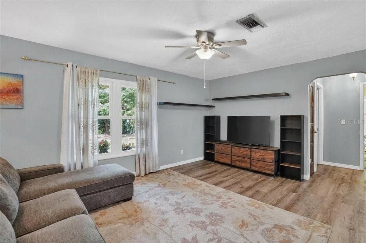 Single Family Residence at 1870 MOVA ST, SARASOTA, photo 8 of 29